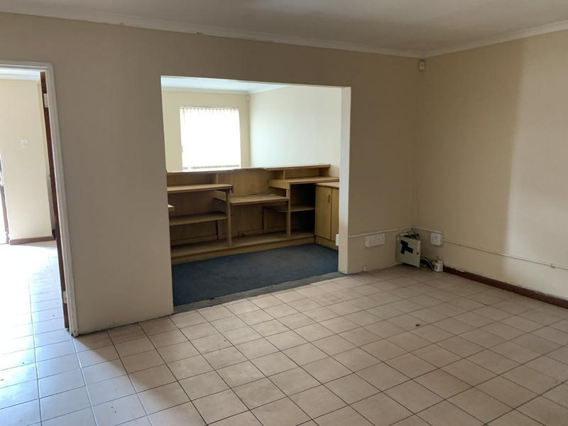 To Let Commercial Property for Rent in Montague Gardens Western Cape